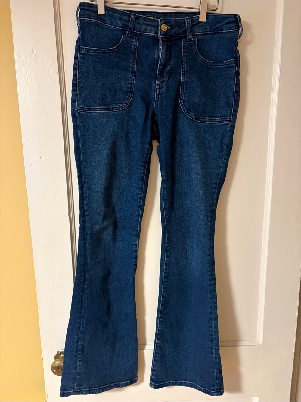 Pilcro Dark Blue Flared Jeans - size 29 with stretch.